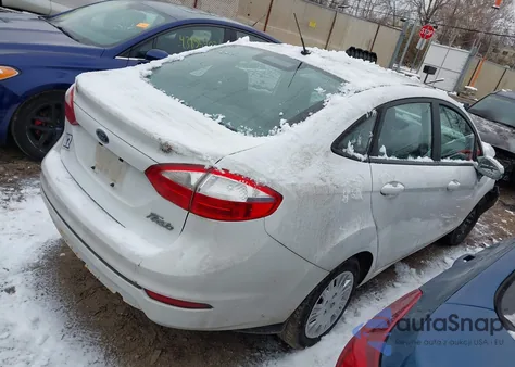 2017 Ford Fiesta S z USA, uszkodzony, nr VIN 3FADP4AJXHM122102